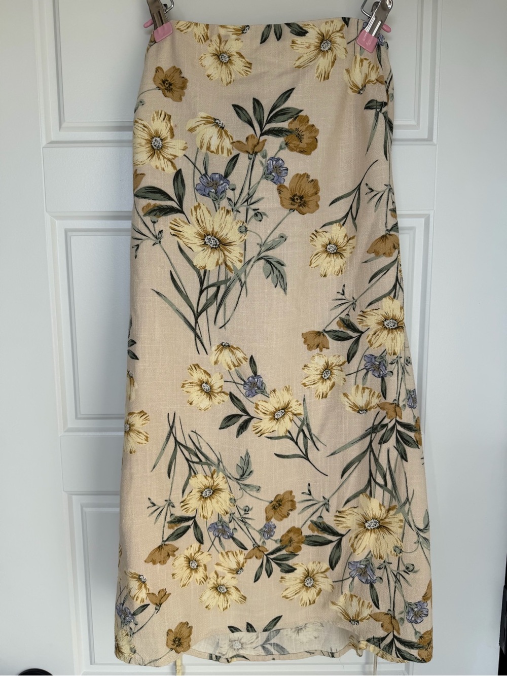 New with Tags- Altar’d State- Floral Taupe Strapless Dress- Size Medium